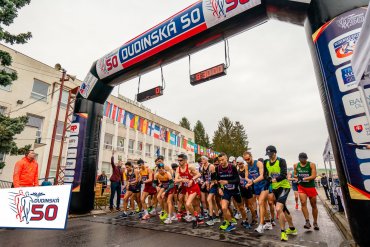 V DUDINCIACH V PREMIÉRE TRIDSAŤPÄŤKY TRIUMFY OLYMPIJSKÝCH ŠAMPIÓNOV STANA Z TALIANSKA A ČÍŇANKY ČCHIE-JANG Š’-ŤIE, ÚRADNÍK S MORVAYOM SPLNILI LIMITY NA ME 2022 V MNÍCHOVE